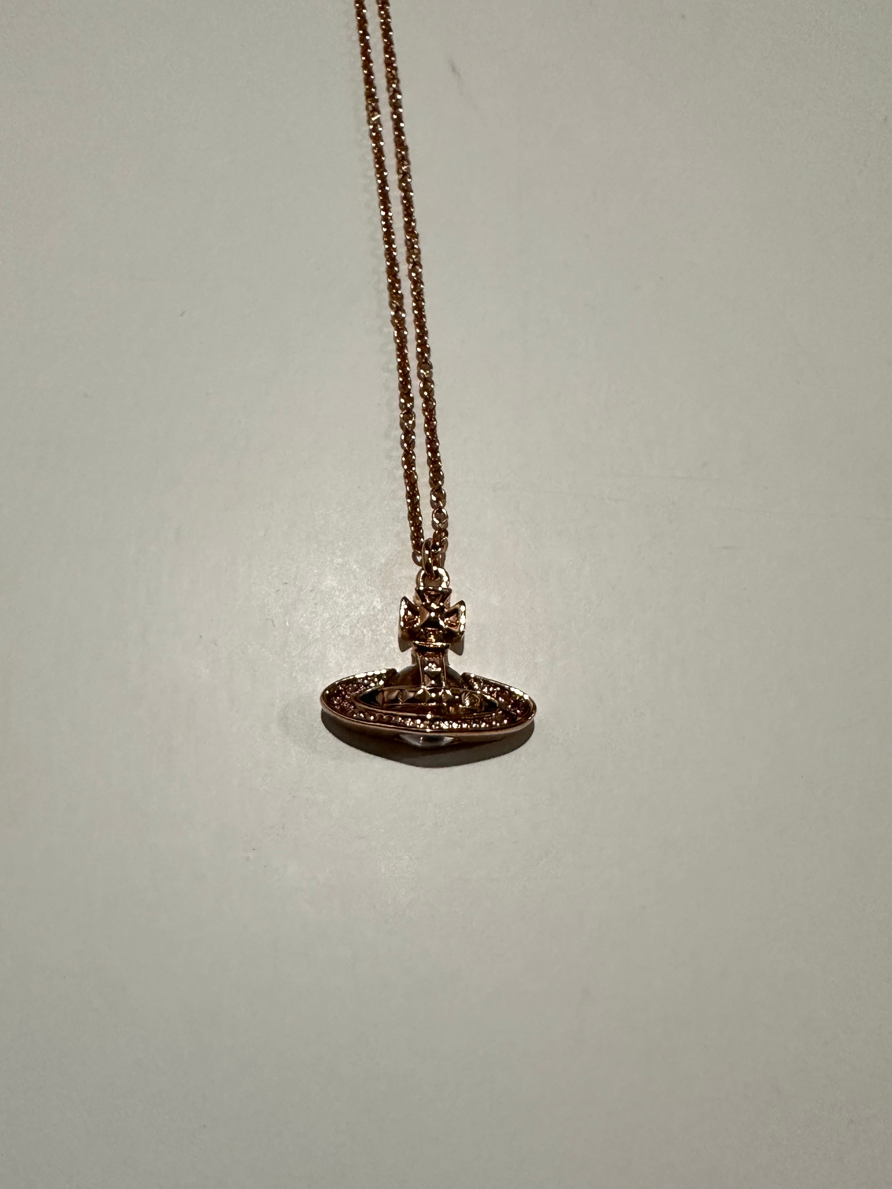 VIVIENNE WESTWOOD ISEMENE ROSE GOLD NECKLACE